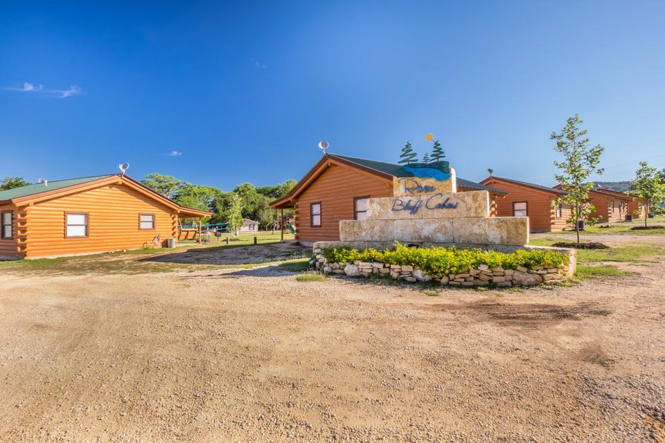River Bluff Cabins Rio Frio ภายนอก รูปภาพ
